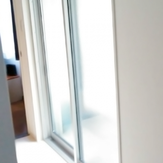 東京都新宿区　カバー工法　窓リフォーム　網戸