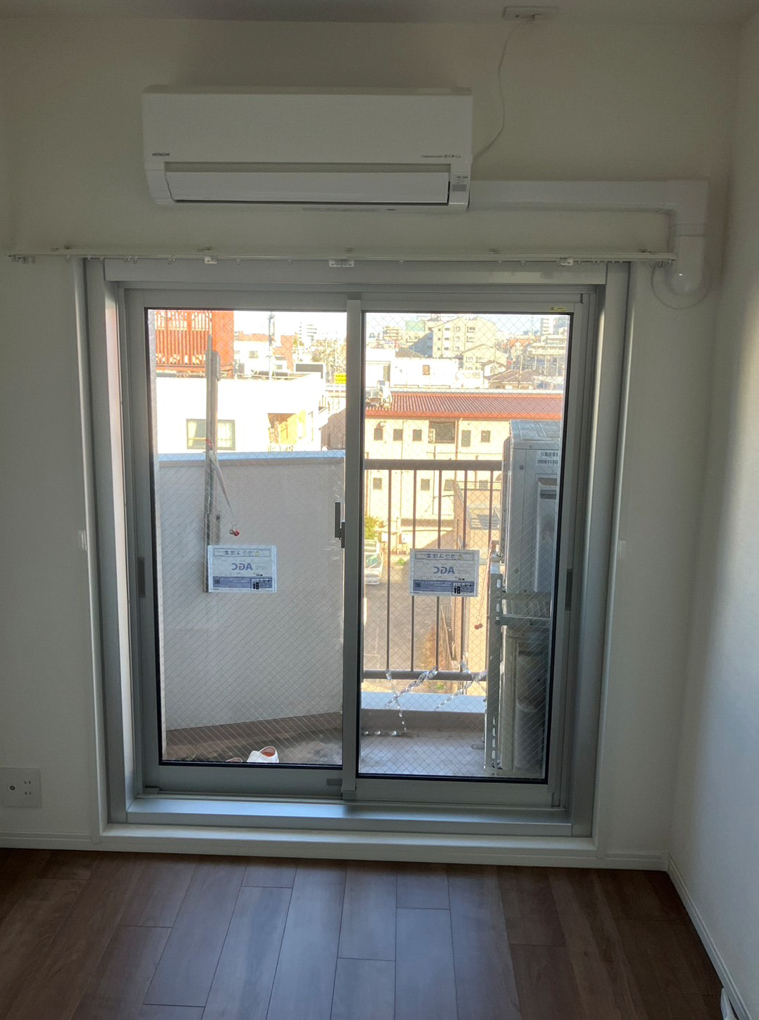 「大きな窓ほど、効果を実感」｜掃き出し窓の断熱リフォーム工事 ～東京都足立区 マンション管理会社様～