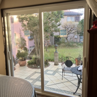 動きの悪い掃き出し窓を快適に｜カバー工法で断熱性と操作性を改善した窓交換工事～千葉県佐倉市 K様～