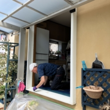 《施工中》